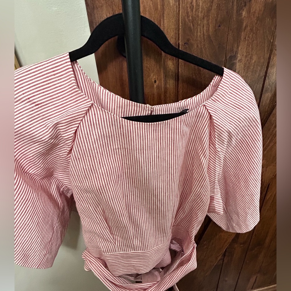 BCBGMAXAZRIA Striped Red Women's Top - Picture 6 of 9